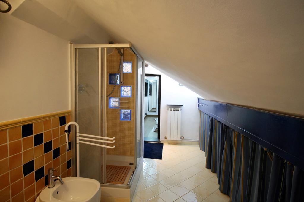 House Golia By Holiday World Genoa Bagian luar foto
