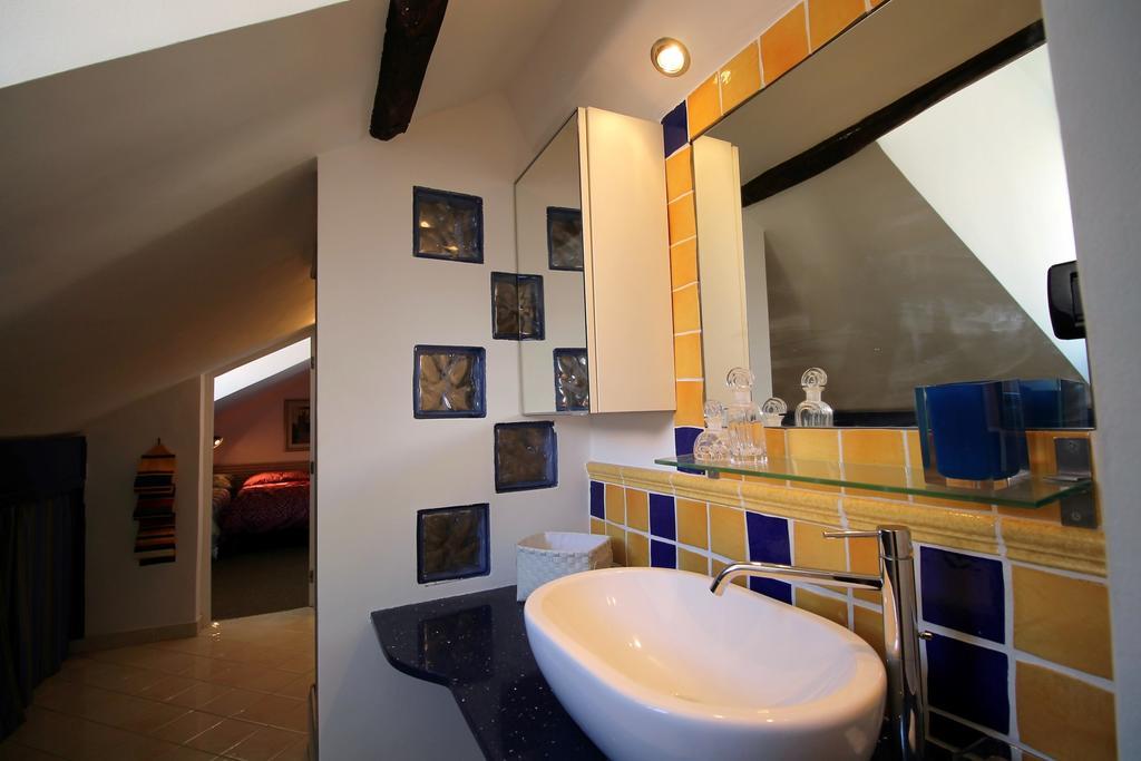 House Golia By Holiday World Genoa Bagian luar foto